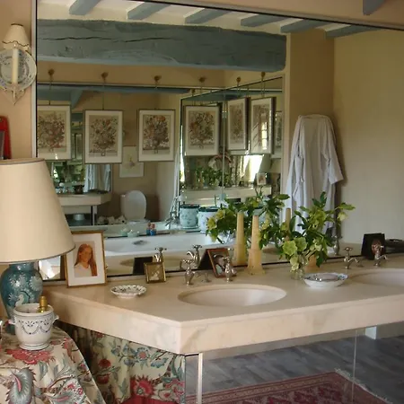 ベッド・アンド・ブレックファスト Manoir De Favry Noyen-sur-Sarthe