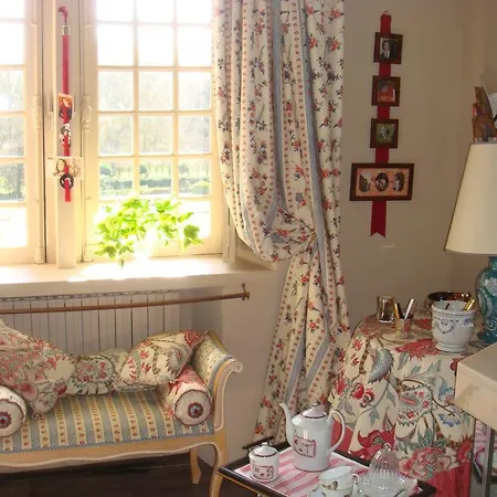 ベッド・アンド・ブレックファスト Manoir De Favry *