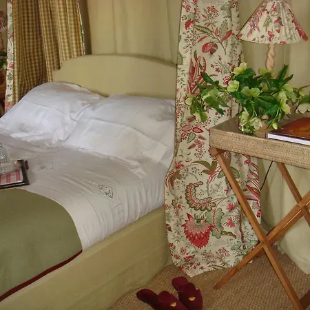 Manoir De Favry Noyen-sur-Sarthe