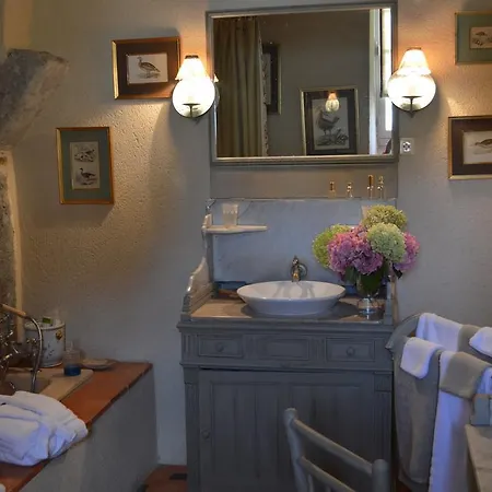 Bed and Breakfast Manoir De Favry