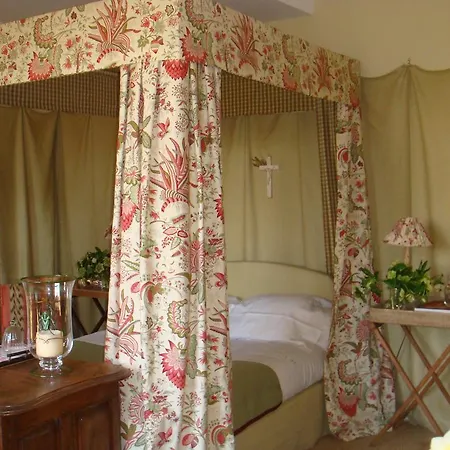 Manoir De Favry Noyen-sur-Sarthe